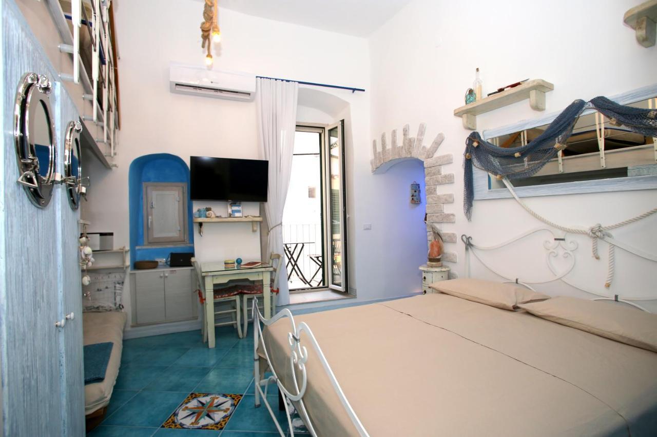 Piazzetta Petrone Apartments + Parking Vieste Ngoại thất bức ảnh